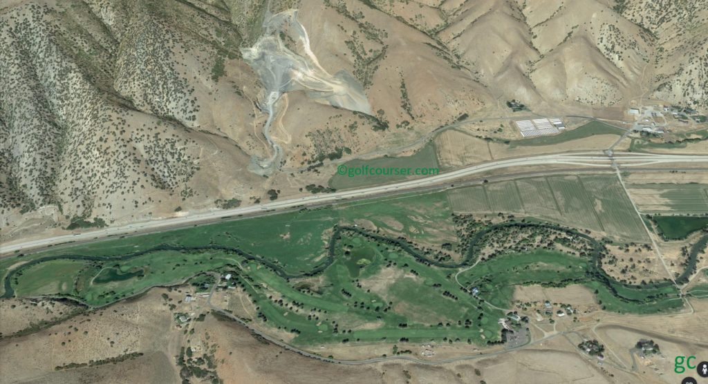 round valley golf course