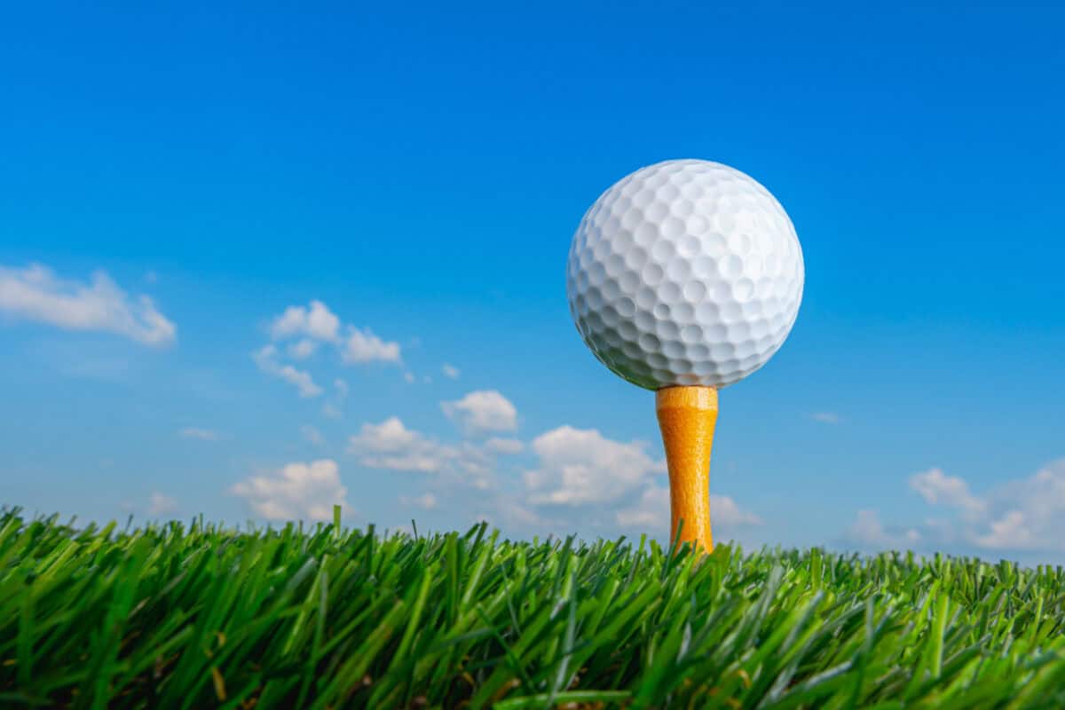 What Are the Best Golf Balls for the Average Golfer