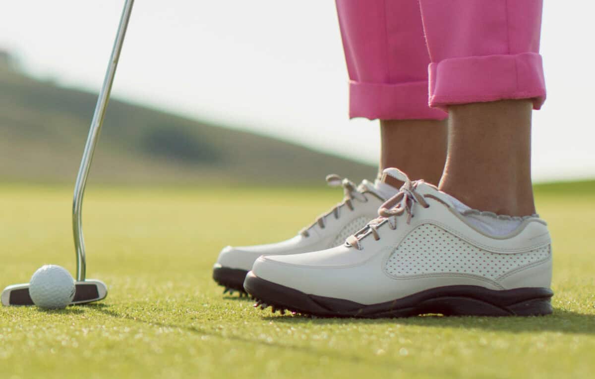 types of golf shoes